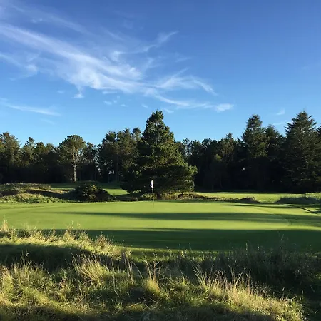 Apartment Near And Golf *